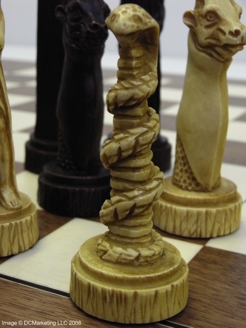 Egyptian Plain Theme Chess Set 